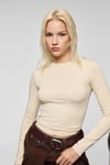 GRIGROS Kadın Esnek Kumaşlı Vücuda Oturan Slim Fit Uzun Kollu Bej T-Shirt