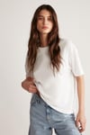 Jemmy Kadın %100 Organik Pamuk Relaxed Fit Yırtmaçlı Yuvarlak Yakalı Beyaz T-Shirt