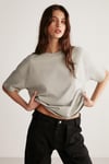 Jemmy Kadın %100 Organik Pamuk Relaxed Fit Yırtmaçlı Yuvarlak Yakalı Açık Gri T-Shirt