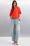 Jemmy Kadın %100 Organik Pamuk Relaxed Fit Yırtmaçlı Yuvarlak Yakalı Kırmızı T-Shirt