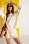 JENNIFER Kadın İçi Polarlı Yumuşacık Nakış Detaylı Organik Pamuk Oversize Vanilya Sweatshirt