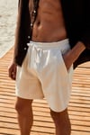 LEYTON Erkek Relaxed Fit Çift Cepli Beli Lastikli Keten Karışımlı Dokuma Ekru Şort & Bermuda