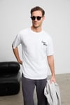 LIGHT Erkek Organik Pamuklu Bisiklet Yakalı Nakış Ve Baskı Detaylı Oversıze Fit Beyaz T-Shirt