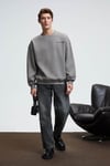 PERCY Erkek Yuvarlak Yaka Göğsü Nakışlı Sırtı Baskılı Oversize Koyu Gri Sweatshirt