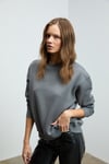 VANELTINA Kadın Organik Pamuklu Yumuşacık İçi Polarlı Yuvarlak Yakalı Gri Sweatshirt