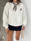 BEJ YAKA FULARLI SWEATSHIRT