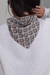 BEJ YAKA FULARLI SWEATSHIRT