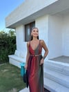 GÖGSÜ TAŞ AKSESUARLI ELBİSE