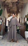 4086-Gri Şifon Kaftan Detaylı Astar İçli Takım