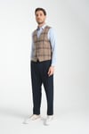 Ekose Desenli V Yaka Yelek Slim Fit