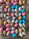 İçi çikolata dolgulu badem şekeri