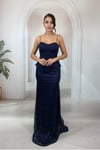 Lacivert Straplez Peplum Detaylı Dantel Balık Gece Elbisesi