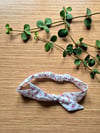 Pembe Çiçekli Fular – Lastikli Toka – Bandana Seti