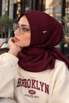 Bordo Baskılı Spor Tesettür Bone - Günlük ve Antrenman , Deniz ve Havuz Kullanımına Uygun Hazır Eşarp Bone- Athletic Hijab