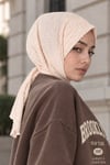 Ekru Kendinden Kabartmalı Kumaş Eşarp Bone