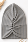Soft Yeşil Büzgülü Salaş Bone