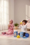 NAMAZA İLK ADIM KUMBARALI SET (SECCADE,TESBİH,MEKKE GÖRÜNTÜLÜ FOTOĞRAF MAKİNESİ)