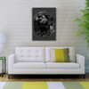 Gri Tonlarda Aynalı Küre Kanvas Tablo 50 x 70