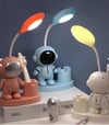 LED Astronot Masa Lambası Ve Kalemlik