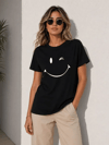 Minimal Gülümseyen Yüz Baskılı Tişört Kısa Kol Yazlık T-Shirt - Siyah
