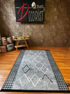 Baklava Desenli Kazayağı Detaylı Saçaklı Makinede Yıkanabilir Dekoratif Gri Renk Kilim