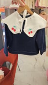 Kiraz Detaylı Yakalı Sweathshirt