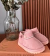Pembe Düğme Detaylı Ayakkabı