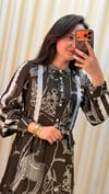 GHİSA DESENLİ ELBİSE 4499 KAHVE