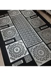 1 Runner(100X33CM), 8 Servis(33X33CM), 8 B.altlığı, 8 Kaşıklık/toplam 25 Parça/suni Deri