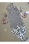Runner/1 Adet/100x31cm/kadife/üzeri Varak Işlemeli/2 Adet Lale,2 Adet Çiçek Motifi Hediye