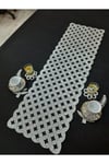S.deri Işıltılı Lux Runner.5 Parçadır,1 Adet Runner(32x99cm) Ve 4 Parça Kahve Sunumluğu.