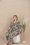 Arias Closet Büyük Beden Çizgili Düğmeli Uzun Kol Viskon Pijama Takımı