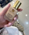 ESTÉE LAUDER Double Wear Stay-in-Place fondöten #1W2