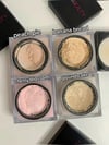 HUDA BEAUTY Easy Bake Sabitleyici Toz Pudra - pound cake