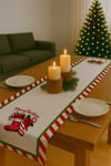 Digital Baskılı Merry Christmas Çorap Desenli Yılbaşı Temalı Dekoratif Masa Runner