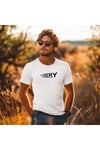 Erkek Relaxed Fit Beyaz Tişört – Yazılı, Perspektif Logo Baskılı /