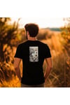 ERKEK RELAXED FIT TİŞÖRT – Etkileyici İllüstrasyon Sırt Baskılı | HUBERY |