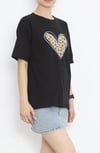14 Şubat Sevgililer Günü Leopar Kalp Baskılı Oversize Bisiklet Yaka T-shirt - Siyah