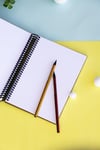 Doğal Ahşap Kapaklı Çizgisiz Defter – Şık ve Dayanıklı Tasarım