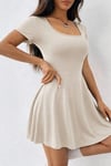 Kadın Kısa Kollu Kare Yakalı Cep Detaylı Dalgıç Elbise Tulum