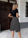 Kadın Kısa Kollu V Yakalı Üst Viskon Alt Puantiyeli Kısa Örme Krep Elbise