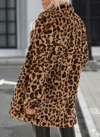 Kadın Uzun Kollu Yakalı Cepli Kısa Peluş Leopar Kaban