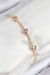 Mey İthalat® Pirinç Zirkon Taşlı Pembe Kalp Model Gold Renk Kadın Bileklik