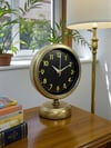 Retro Elegance 25 x 20 Cm Eskitme Metal Masa Saati
