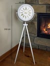 Royal White Gold Roma Rakam Tripod Ayaklı Saat