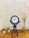 Siyah Metal Mini Tripod Farsça Masa Saati 45×26 cm