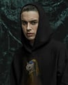 İnci Küpeli Kedi Baskılı Siyah Hoodie –  Unisex Kapüşonlu Sweatshirt