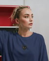 Kadın Siyah Kedi Baskılı Oversize Tişört – Minimal Black Cat Tasarım