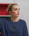Kadın Siyah Kedi Baskılı Oversize Tişört – Minimal Black Cat Tasarım