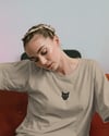 Kadın Siyah Kedi Baskılı Oversize Tişört – Minimal Black Cat Tasarım